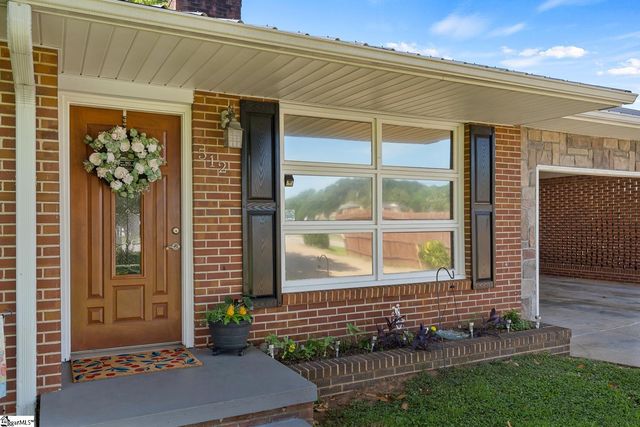 512 E Fredericks Street, Anderson, SC 29621