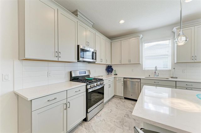 17831 CHERISHED LOOP, Bradenton, FL 34211