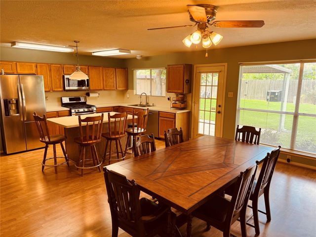 8610 Old Maple Lane, Humble, TX 77338