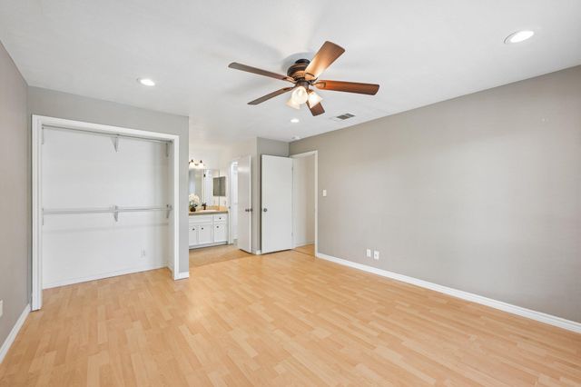 13101 Travis View LOOP, Austin, TX 78732
