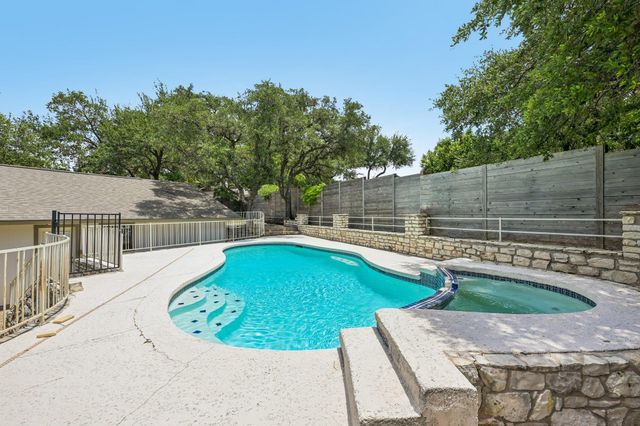 13101 Travis View LOOP, Austin, TX 78732