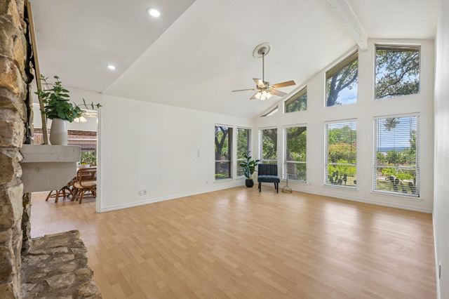 13101 Travis View LOOP, Austin, TX 78732