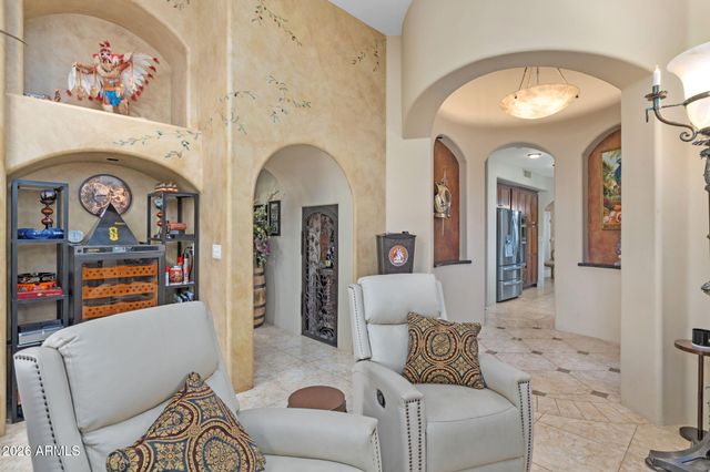 7199 E RIDGEVIEW Place 102, Carefree, AZ 85377