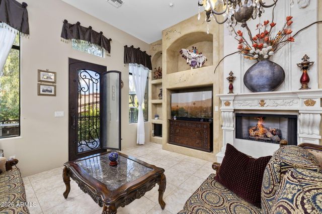 7199 E RIDGEVIEW Place 102, Carefree, AZ 85377