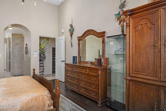 7199 E RIDGEVIEW Place 102, Carefree, AZ 85377