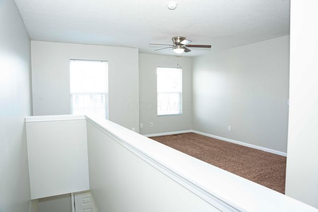 112 Purple Leaf Lane, Lewis Center, OH 43035