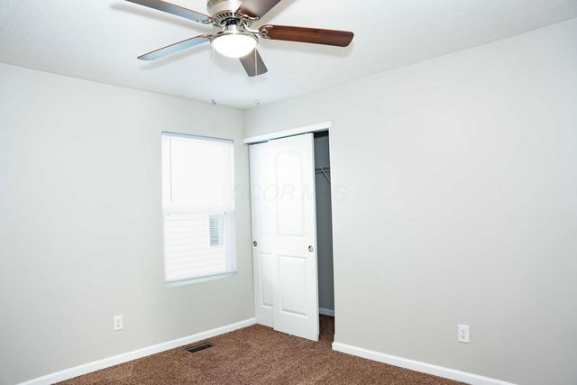 112 Purple Leaf Lane, Lewis Center, OH 43035