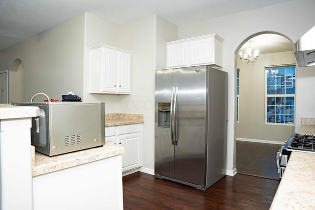 112 Purple Leaf Lane, Lewis Center, OH 43035