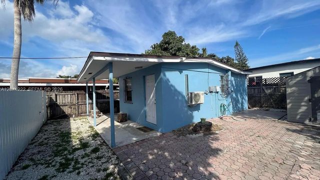 2645 SW 33rd Avenue 2, Miami, FL 33133