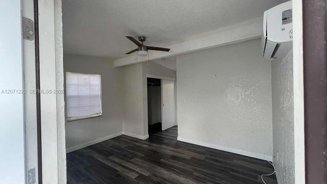2645 SW 33rd Avenue 2, Miami, FL 33133