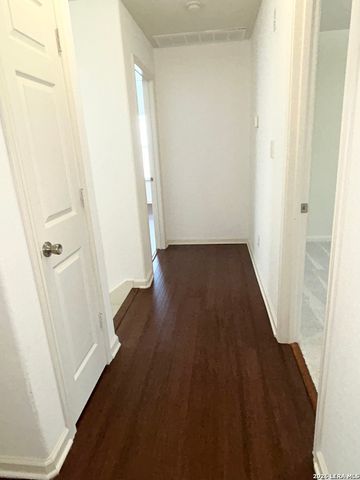 5714 Fossil Cyn, San Antonio, TX 78252
