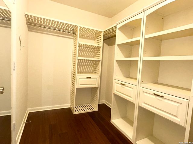 5714 Fossil Cyn, San Antonio, TX 78252