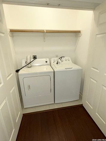 5714 Fossil Cyn, San Antonio, TX 78252
