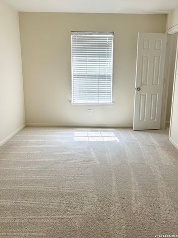 5714 Fossil Cyn, San Antonio, TX 78252