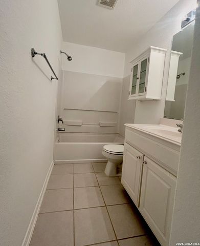 5714 Fossil Cyn, San Antonio, TX 78252