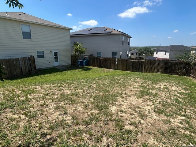 5714 Fossil Cyn, San Antonio, TX 78252