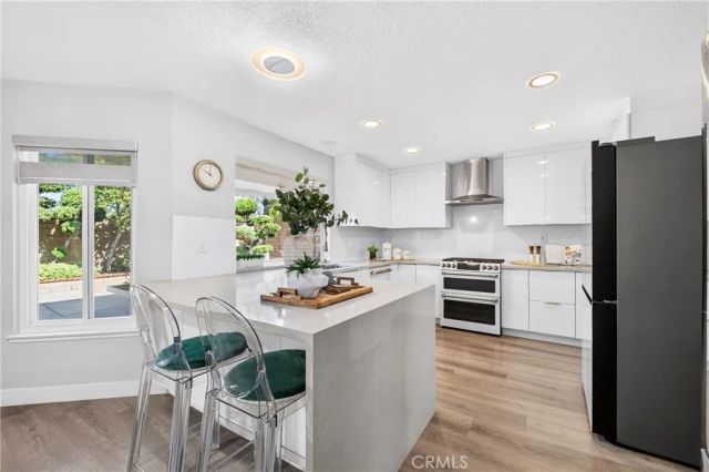 2207 Heritage, Fullerton, CA 92833