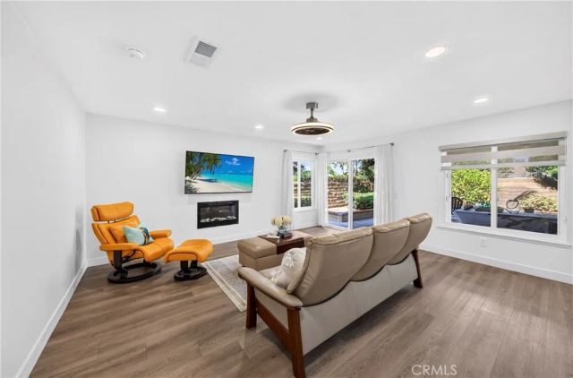 2207 Heritage, Fullerton, CA 92833