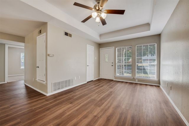 206 E Maple Street, Keene, TX 76059