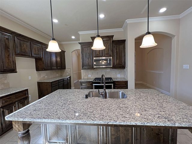 2824 Country Church Road, Mckinney, TX 75071