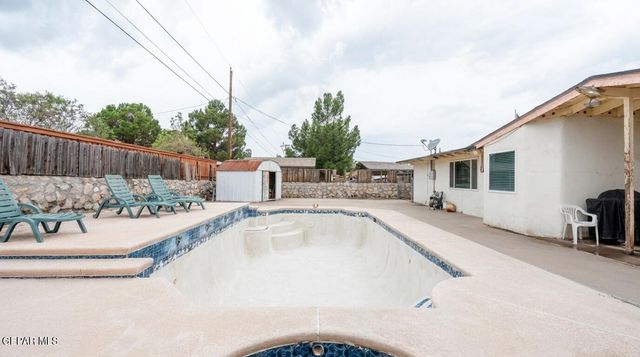 10438 TOMWOOD Avenue, El Paso, TX 79925
