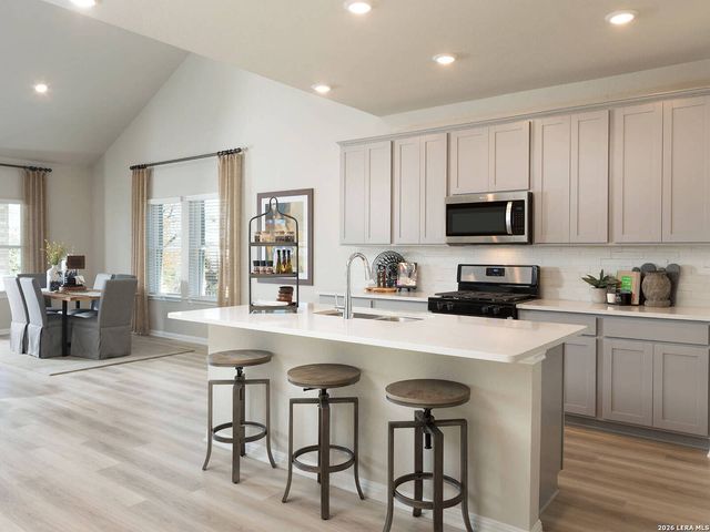 201 Bark Hollow Ave, Cibolo, TX 78108