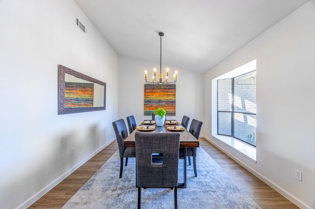 3025 Hillcrest Court, Grapevine, TX 76051