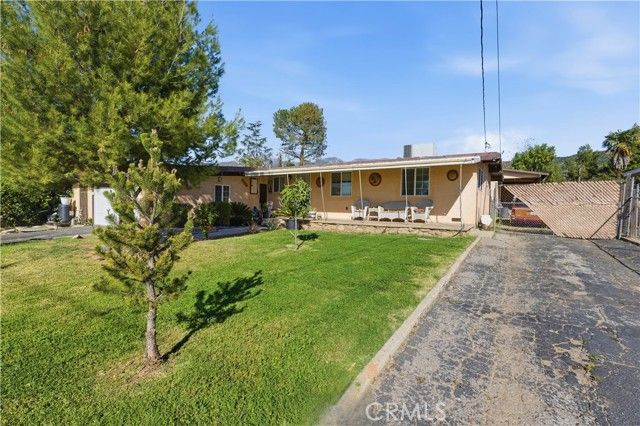 12055 Douglas, Yucaipa, CA 92399