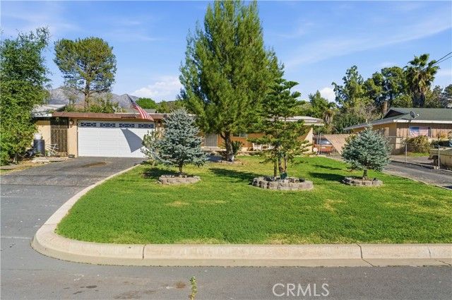 12055 Douglas, Yucaipa, CA 92399