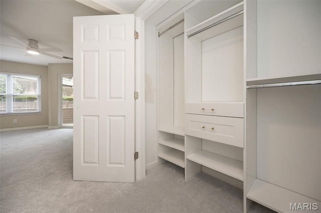 1010 Thoreau Court 211, Creve Coeur, MO 63146