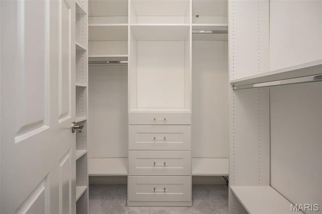 1010 Thoreau Court 211, Creve Coeur, MO 63146