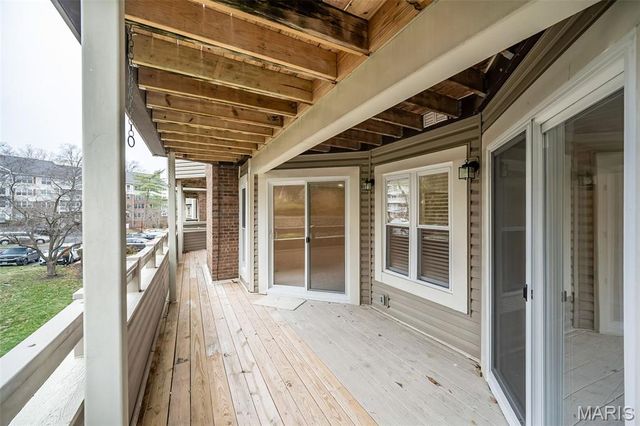 1010 Thoreau Court 211, Creve Coeur, MO 63146