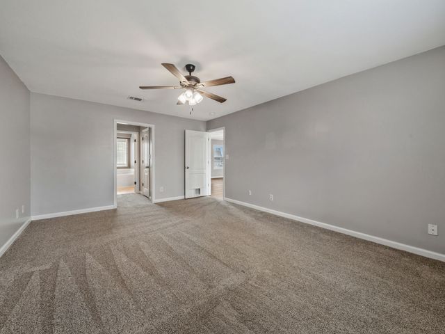 1845 Rapids Ct, Clarksville, TN 37040