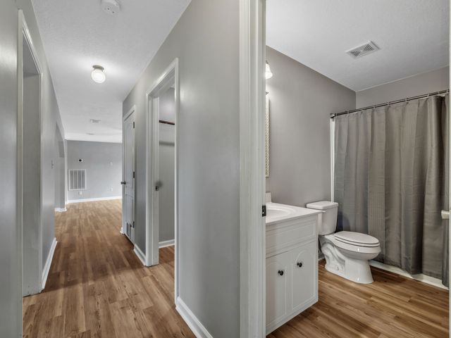 1845 Rapids Ct, Clarksville, TN 37040