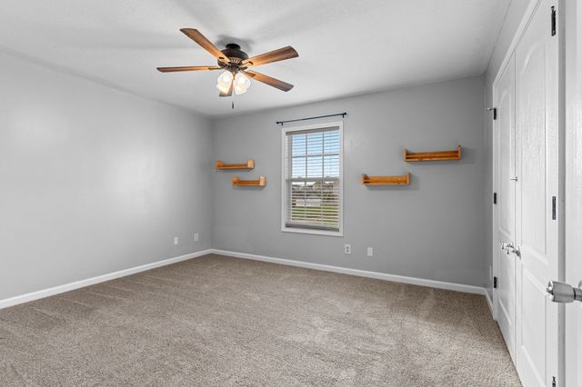 1845 Rapids Ct, Clarksville, TN 37040