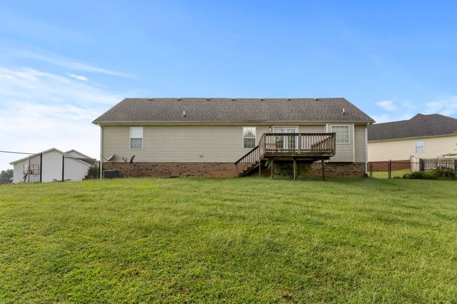 1845 Rapids Ct, Clarksville, TN 37040