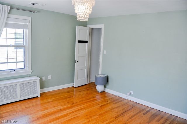 18421 Lynton Road, Shaker Heights, OH 44122
