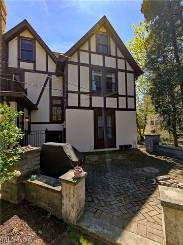 18421 Lynton Road, Shaker Heights, OH 44122
