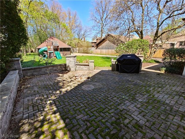18421 Lynton Road, Shaker Heights, OH 44122