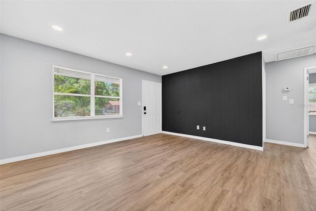 4616 9TH AVENUE S, St Petersburg, FL 33711