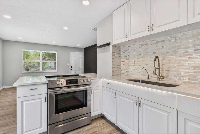 4616 9TH AVENUE S, St Petersburg, FL 33711