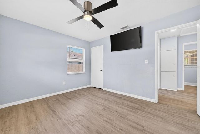 4616 9TH AVENUE S, St Petersburg, FL 33711
