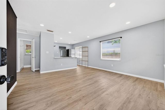 4616 9TH AVENUE S, St Petersburg, FL 33711