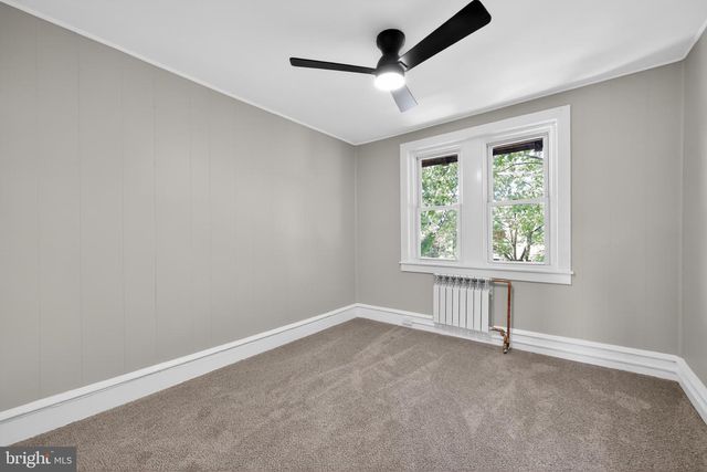 37 E MOWRY ST, Chester, PA 19013