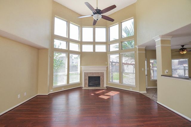 13109 Sunset Cliff Court, Sugar Land, TX 77478