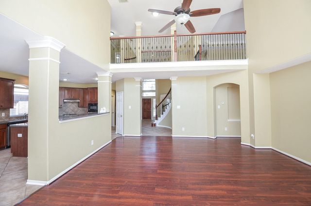 13109 Sunset Cliff Court, Sugar Land, TX 77478