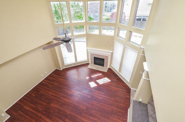 13109 Sunset Cliff Court, Sugar Land, TX 77478