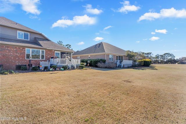 9311 Long Putt Court, Wilmington, NC 28412