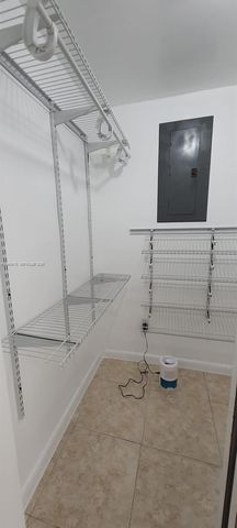 1318 SW 49th Ter, Fort Lauderdale, FL 33317