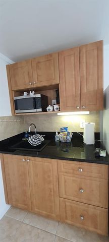 1318 SW 49th Ter, Fort Lauderdale, FL 33317